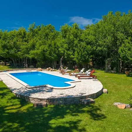 Amazing In Slime, Rest For Mind, Body And Soul - Nature, Garden And Outside Swimming Pool