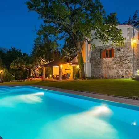 Amazing In Slime, Rest For Mind, Body And Soul - Nature, Garden And Outside Swimming Pool *