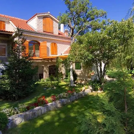Amazing In Slime, Rest For Mind, Body And Soul - Nature, Garden And Outside Swimming Pool